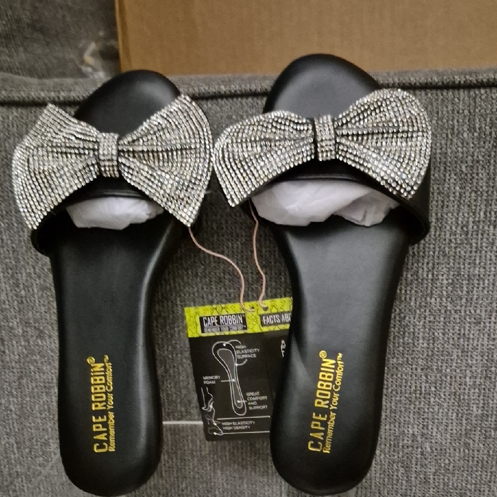 Cape Robbin Black Slides with Rhinestone Bow